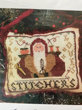 Santa Loves Stitchers | Homespun Elegance