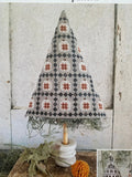 Pumpkin Quilt Tree | Hello from Liz Mathews