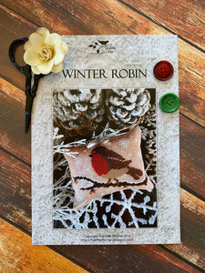 Winter Robin | The Little Stitcher