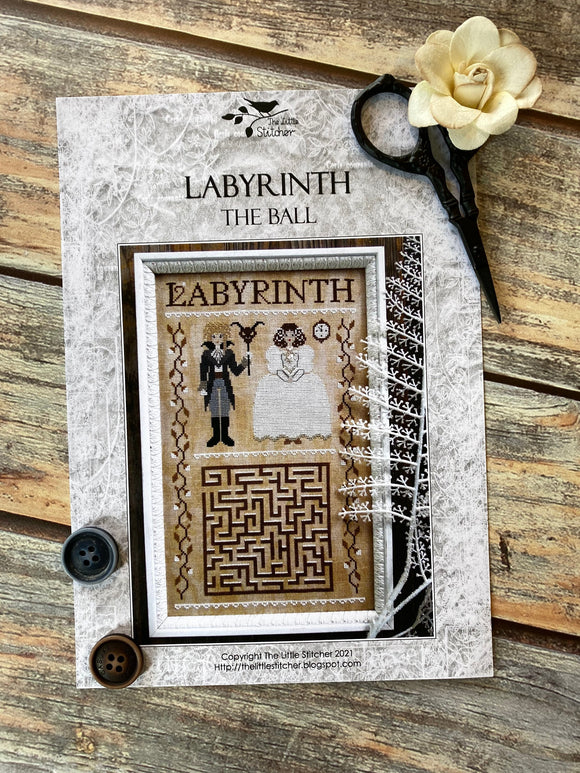 Labyrinth - The Ball | The Little Stitcher